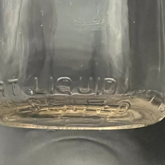 Vintage Universal Quart Milk Bottle Cincinnati OH For Health & Economy - Picture 8 of 12